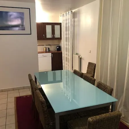 Au Clos Celestin - Beau T4 - Terrasse - Jardin Апартаменты Аннемас